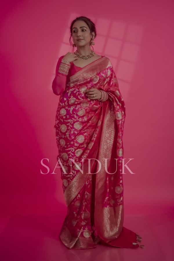 Gulnaaz (Saree)