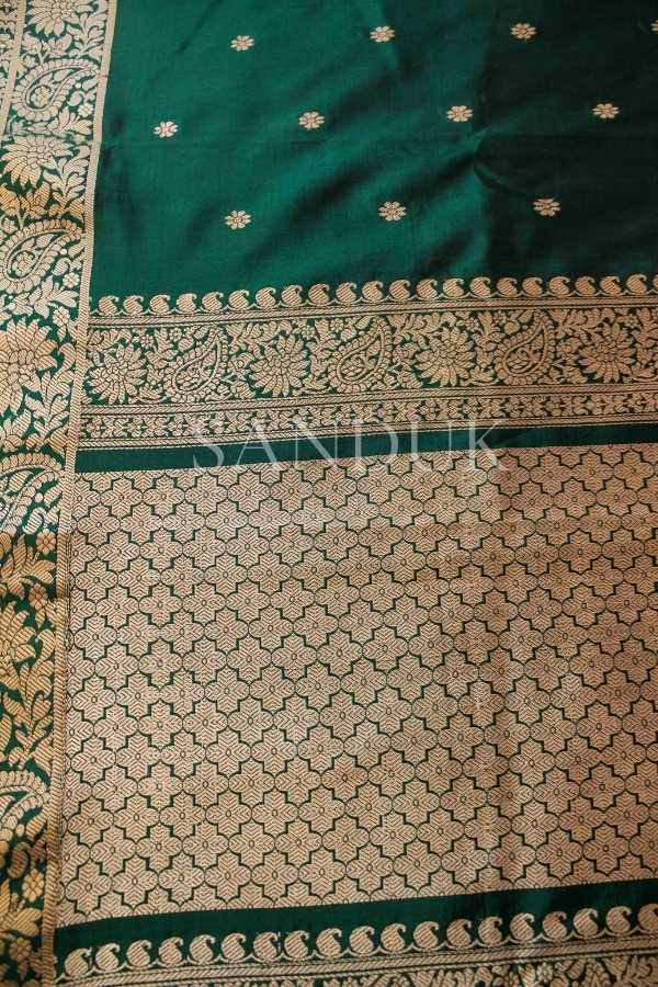 harit (saree)