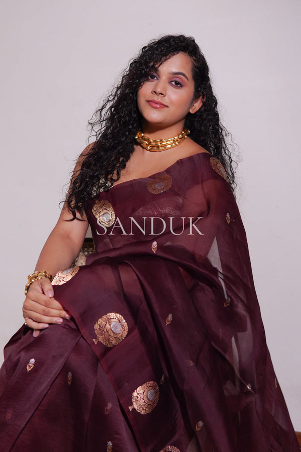 Shirley (Saree)