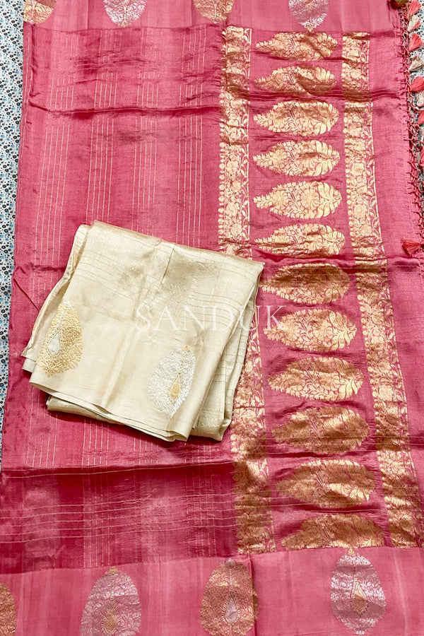 Check lines Silk Saree
