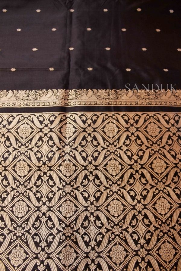 Vibhavari (Saree)