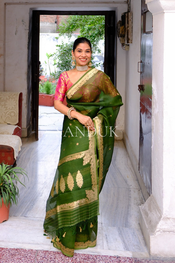 Ira (Saree)