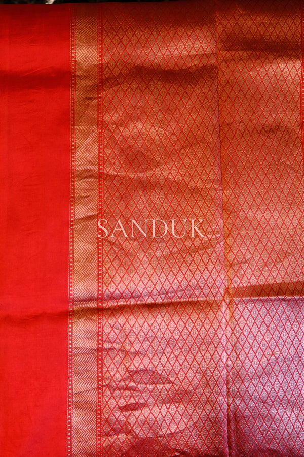 Chiraiya (Bird Motif Saree)